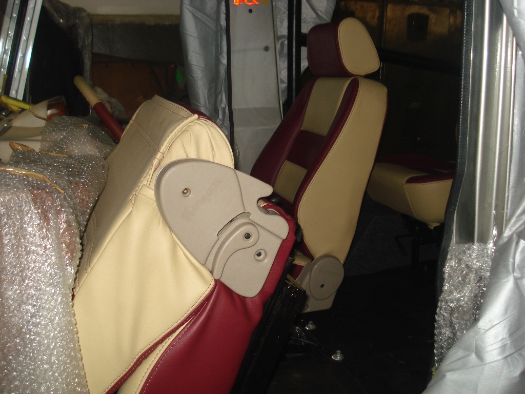 Thar-Seats-006